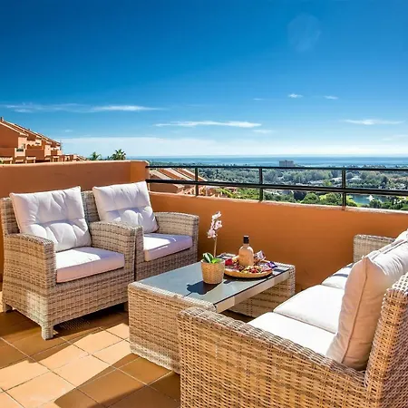 R16 Jans Penthouse With Amazing Views *