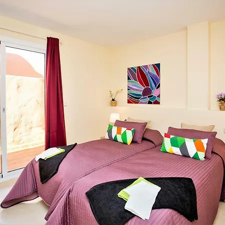 R16 Jans Penthouse With Amazing Views Apartment *